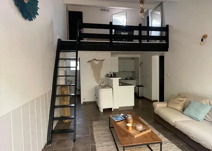 بيت للعطل La Manosc غريمو